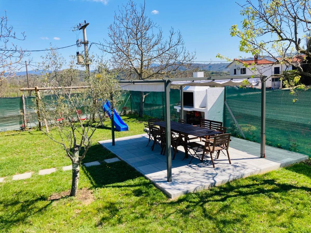 Villa Butoniga Nature Buzet Bagian luar foto